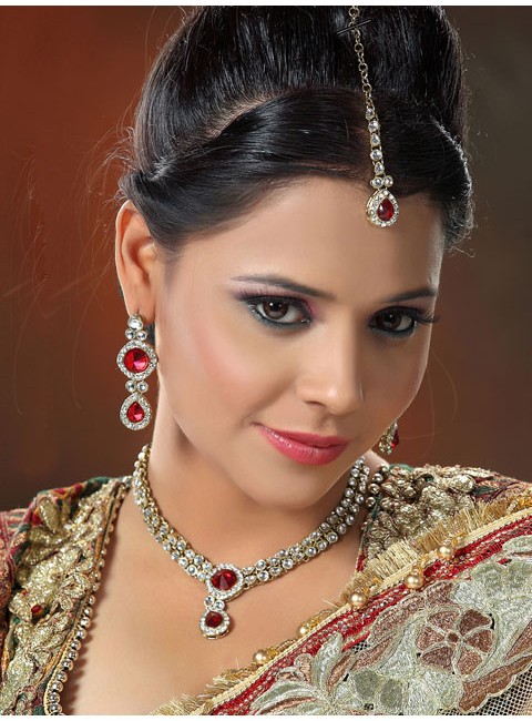 Kundan jewelry set